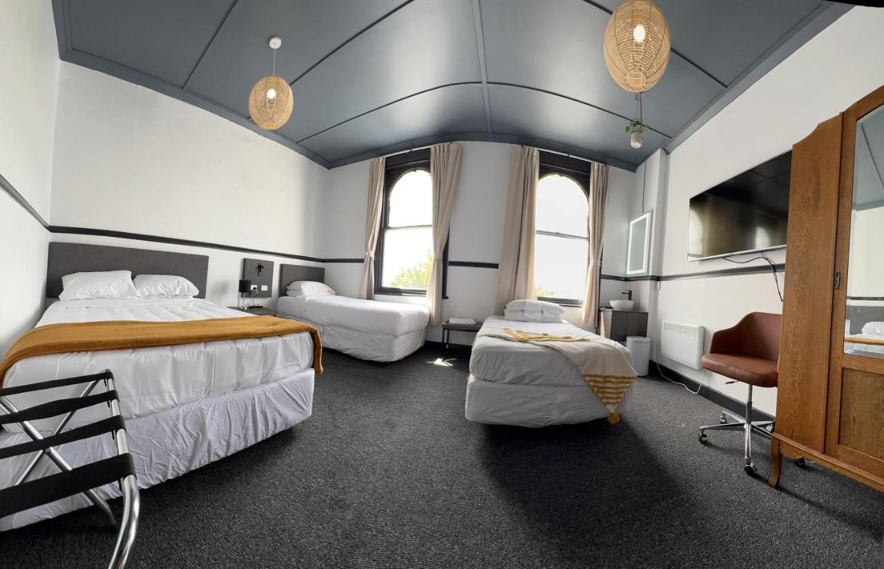 Railway Hotel Winton Buitenkant foto
